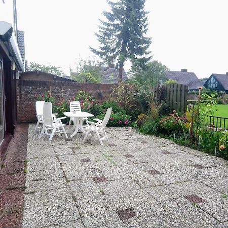 Holiday Home In Noordwijkerhout With Terrace Close To A Lake Екстериор снимка