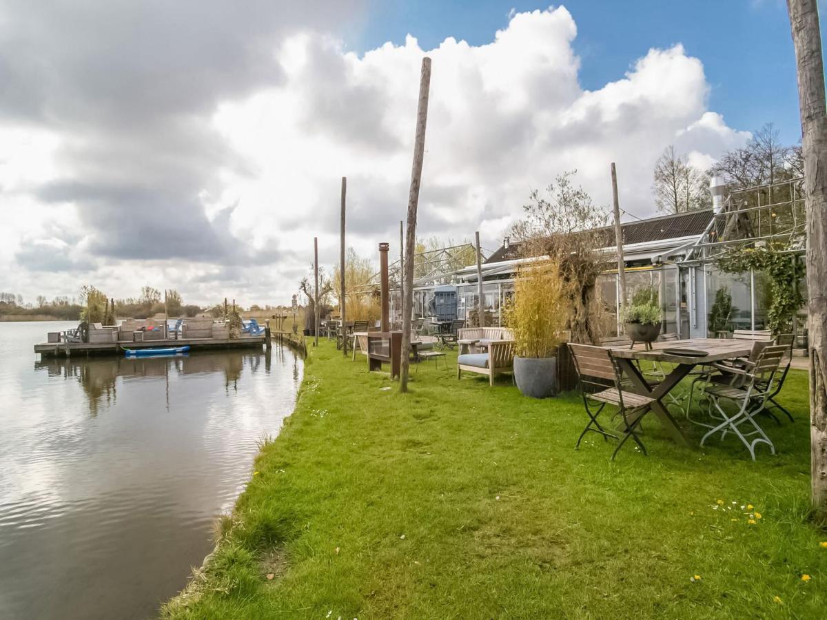 Holiday Home In Noordwijkerhout With Terrace Close To A Lake Екстериор снимка