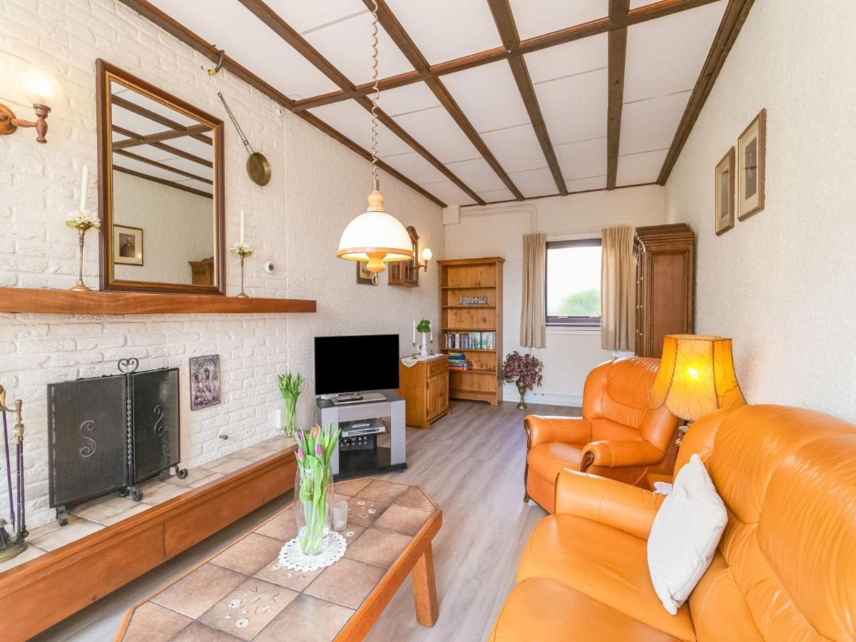 Holiday Home In Noordwijkerhout With Terrace Close To A Lake Екстериор снимка