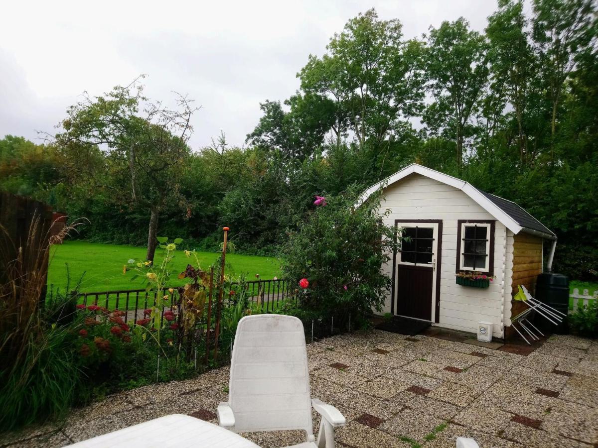 Holiday Home In Noordwijkerhout With Terrace Close To A Lake Екстериор снимка